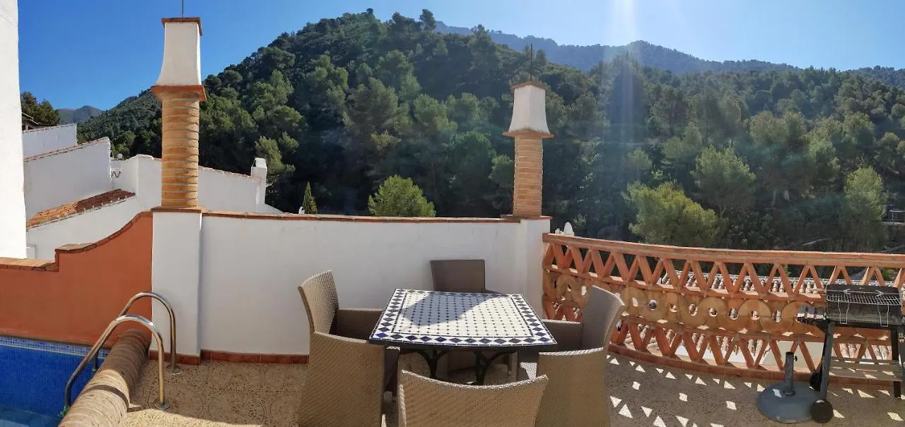B&B The Lost Village El Acebuchal Frigiliana Oda ve Kahvaltı