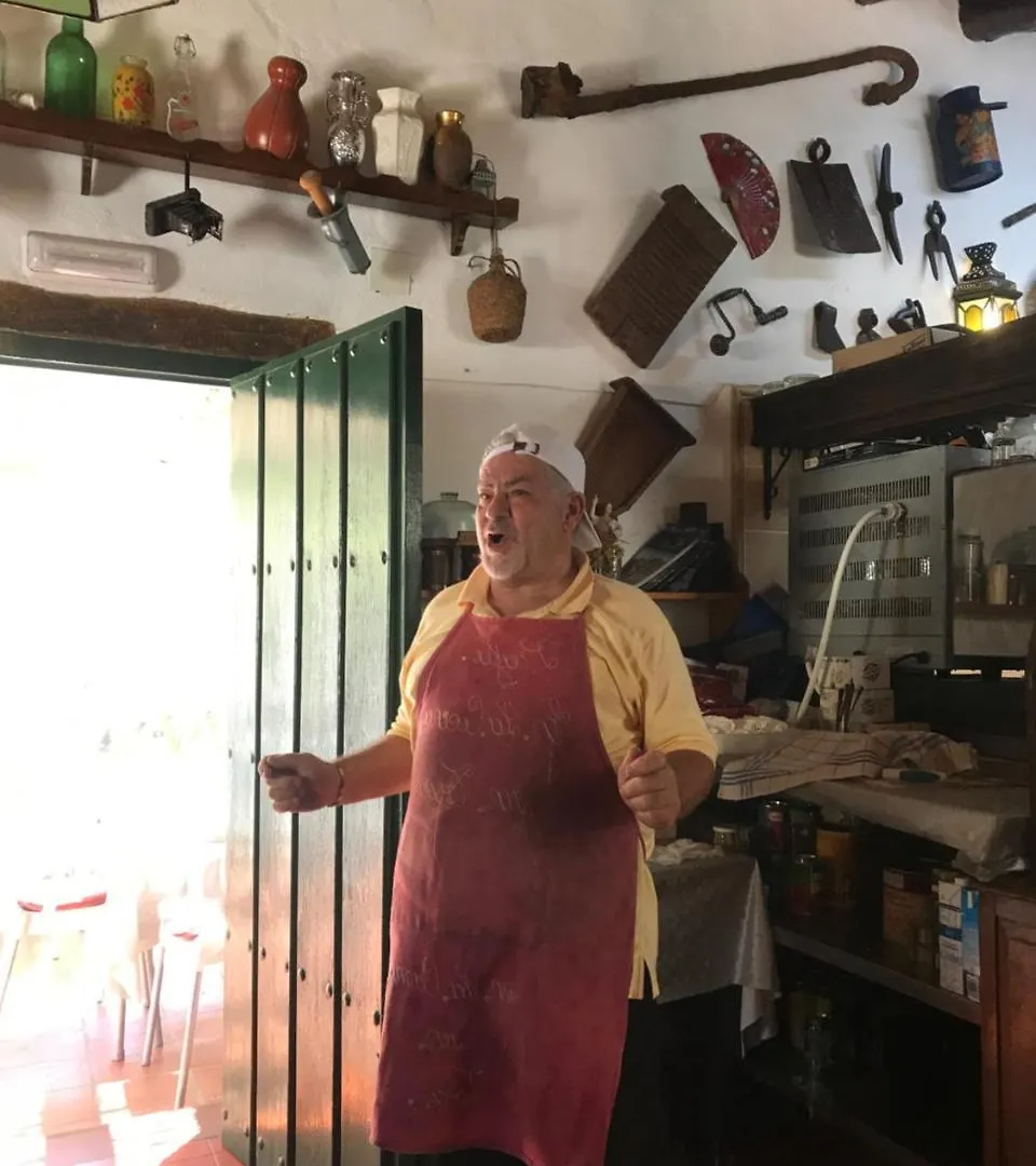 לינה וארוחת בוקר פריחיליאנה B&B The Lost Village El Acebuchal