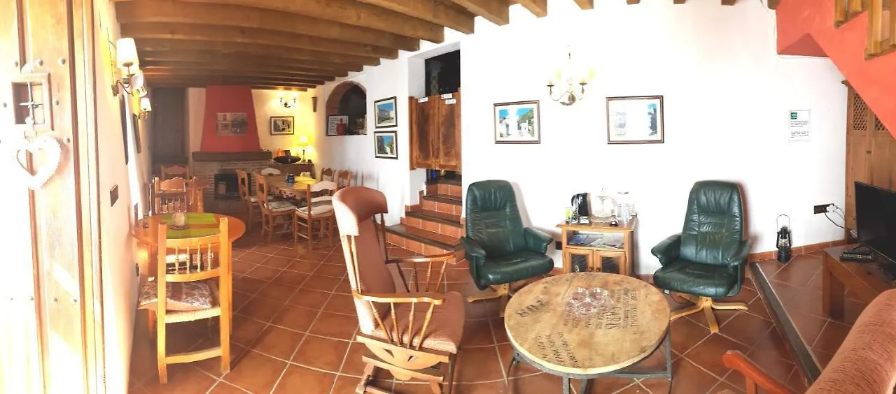 B&B The Lost Village El Acebuchal Frigiliana 3*,  İspanya